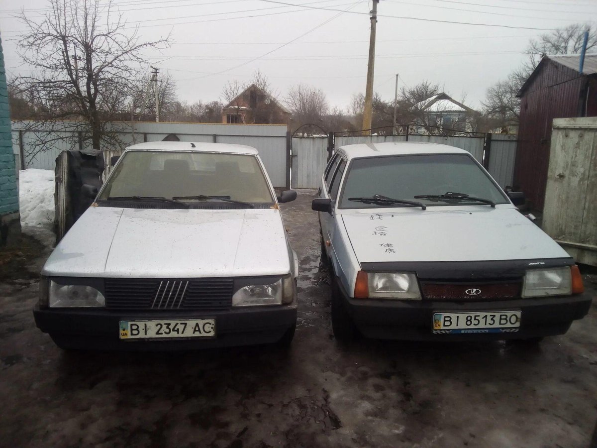 Фиат регата и ВАЗ 21099