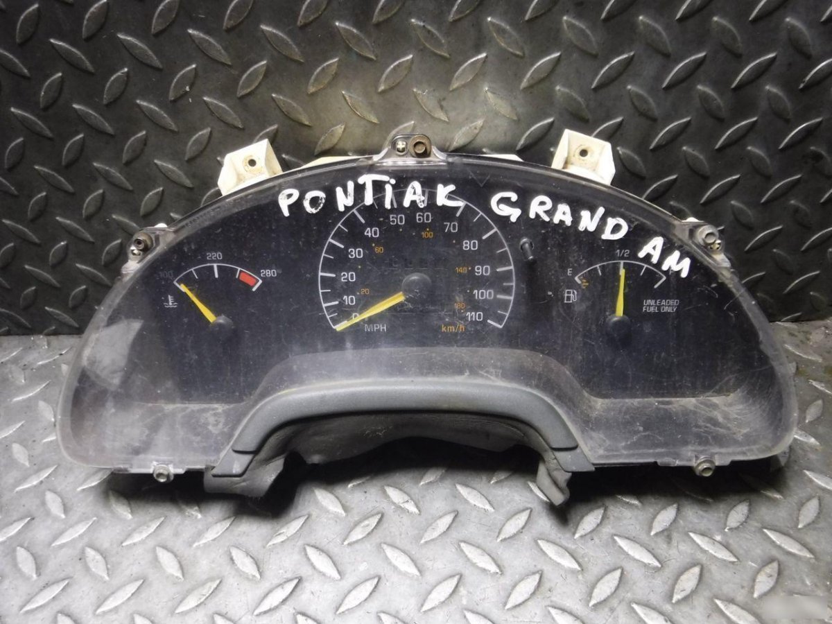 Понтиак транс спорт приборная панель