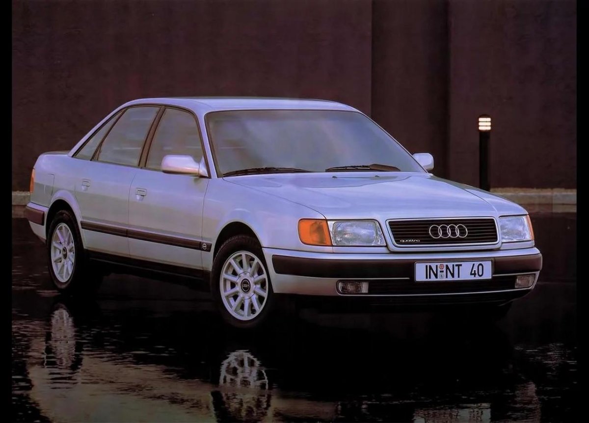 Ауди 100 кватро