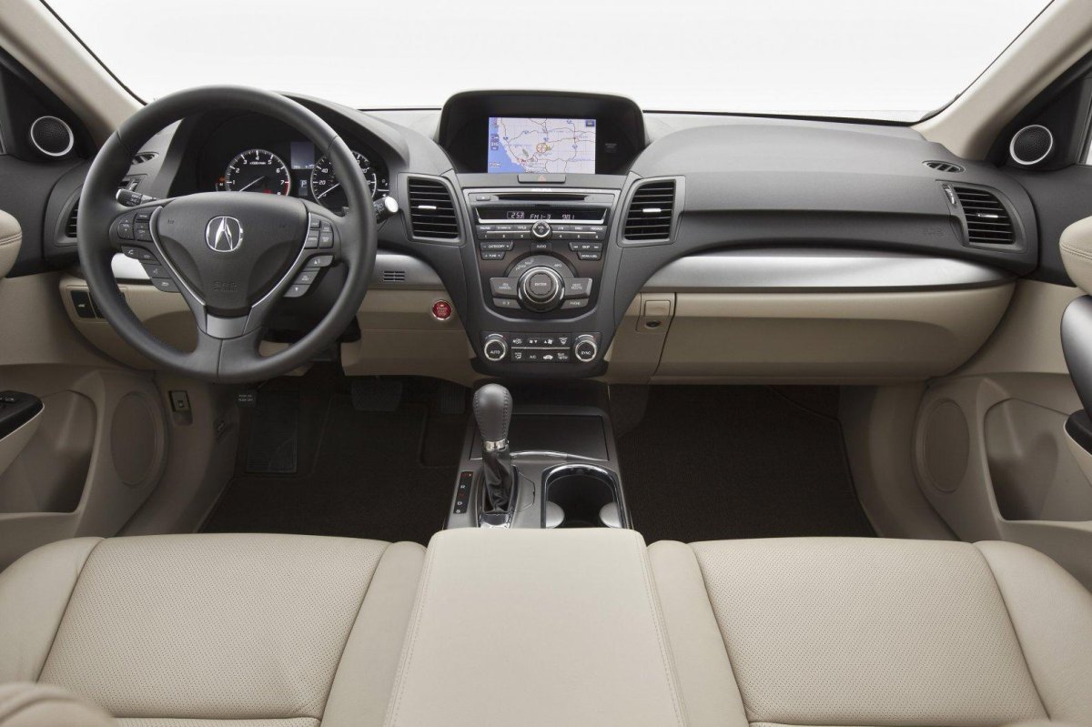 Acura RDX 2012 салон
