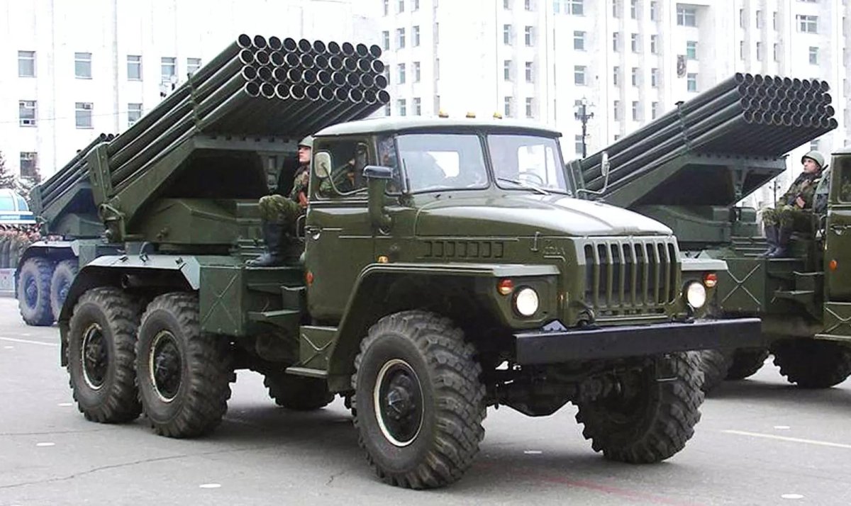 Урал 4320 град БМ-21