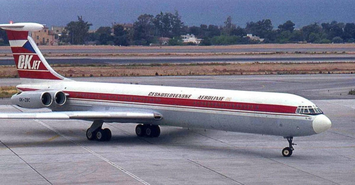 Chehoslovakia Airlines ил-62
