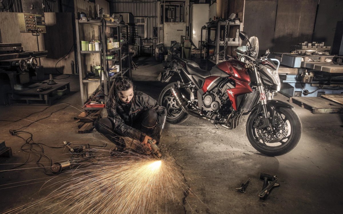 Мотосервис в гараже