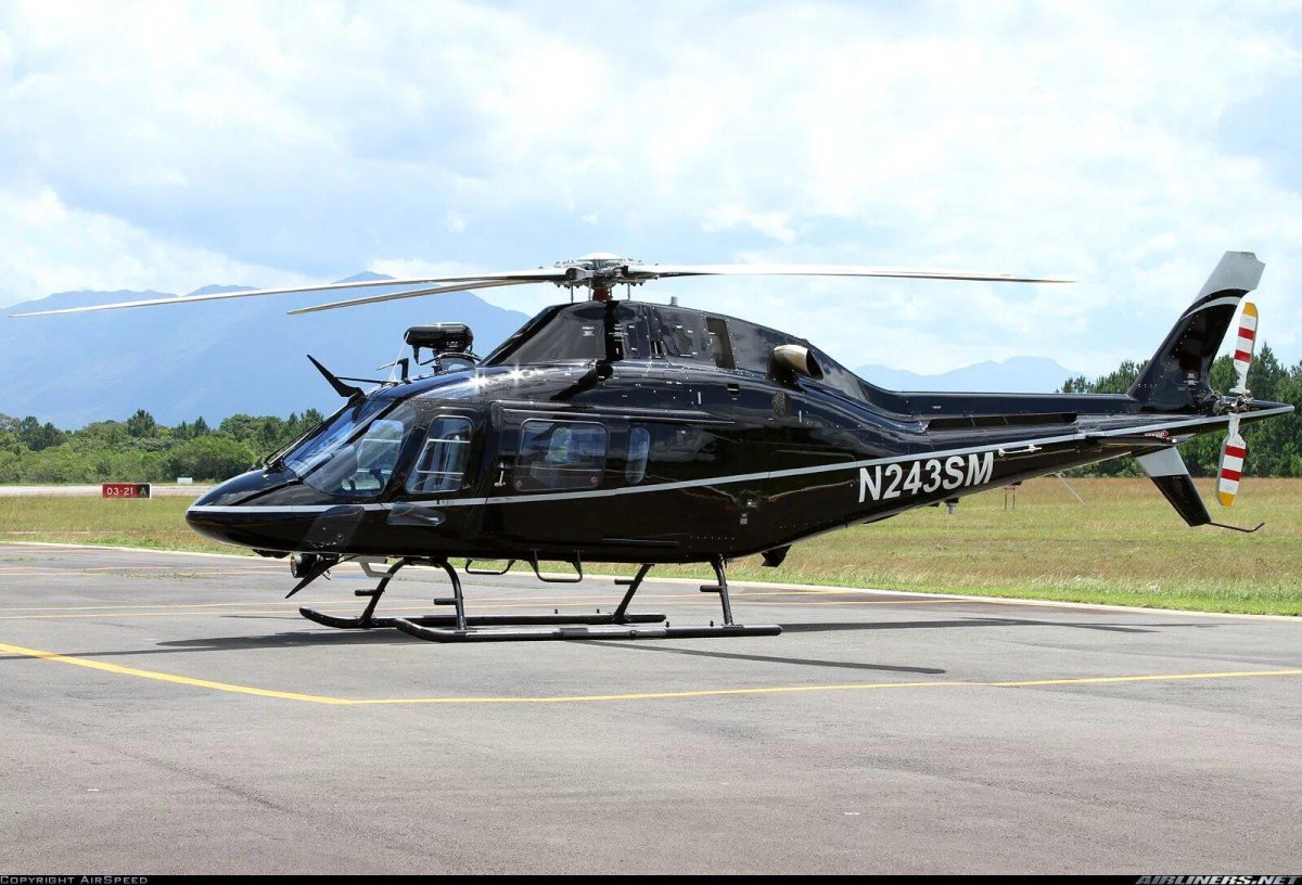 Вертолет Agusta aw119