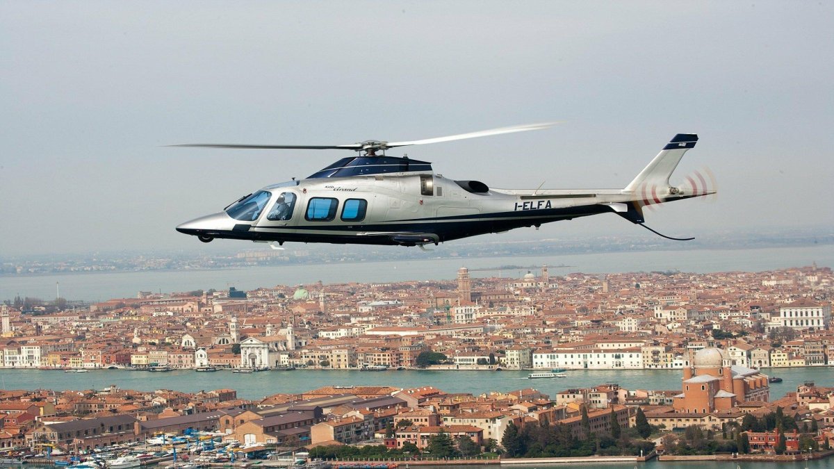 Элитный вертолет