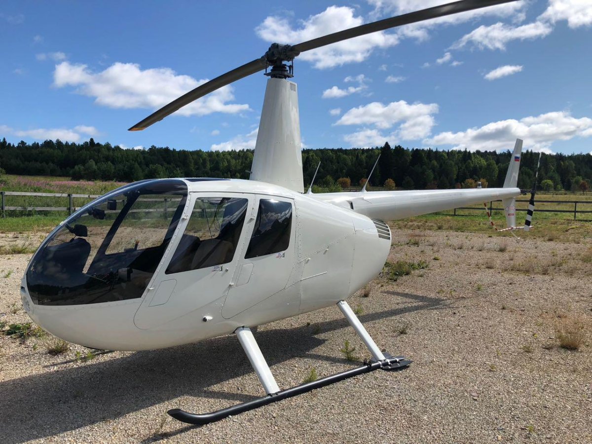 Robinson r44