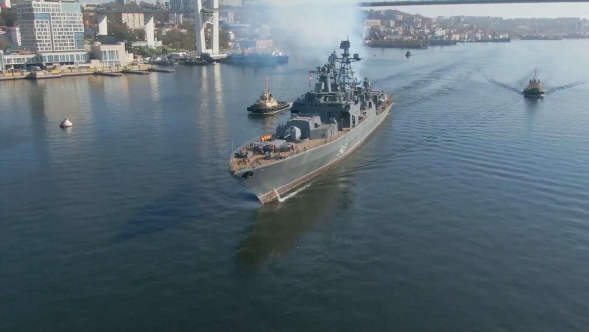 Шапошников корабль Владивосток