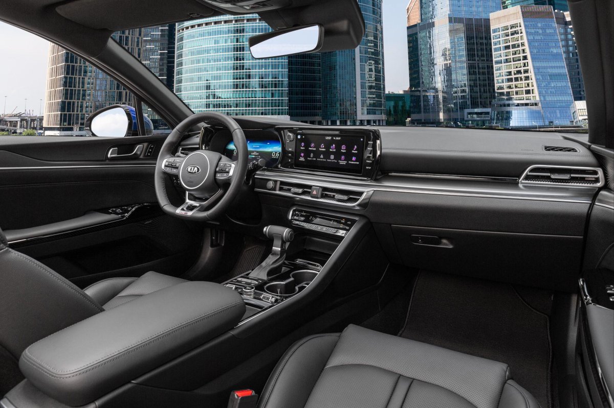 Kia k5 салон