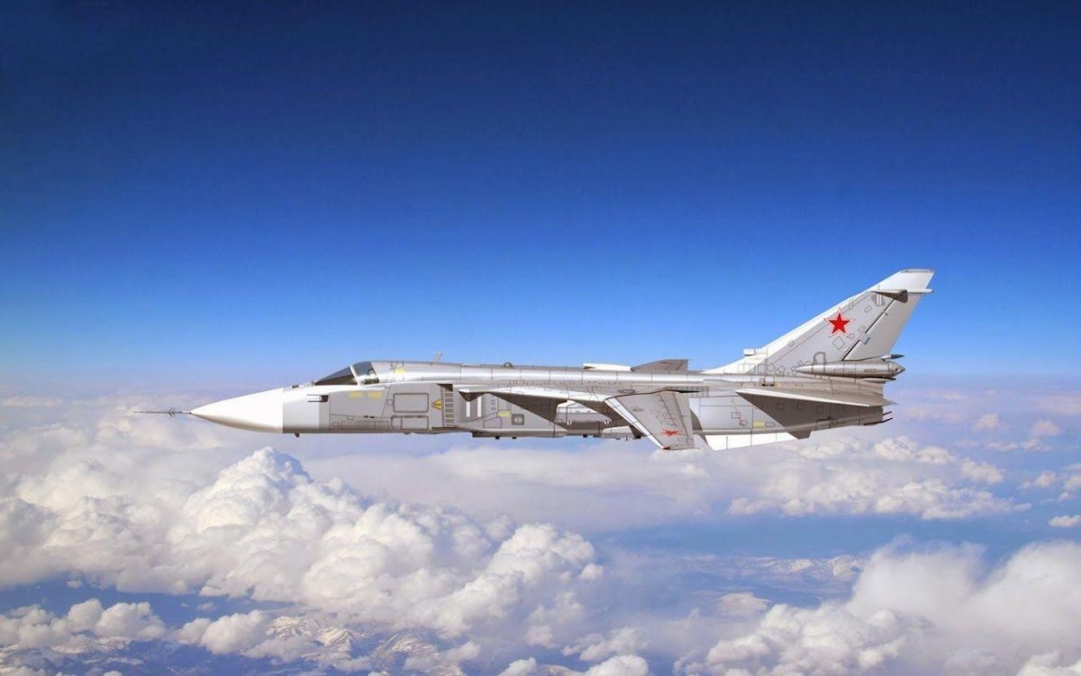 Истребитель Су 24