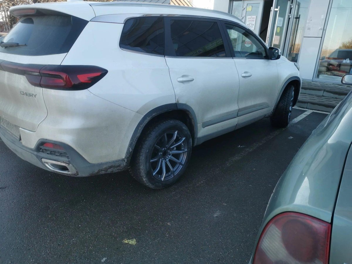 Tiggo 8 Pro диски r20