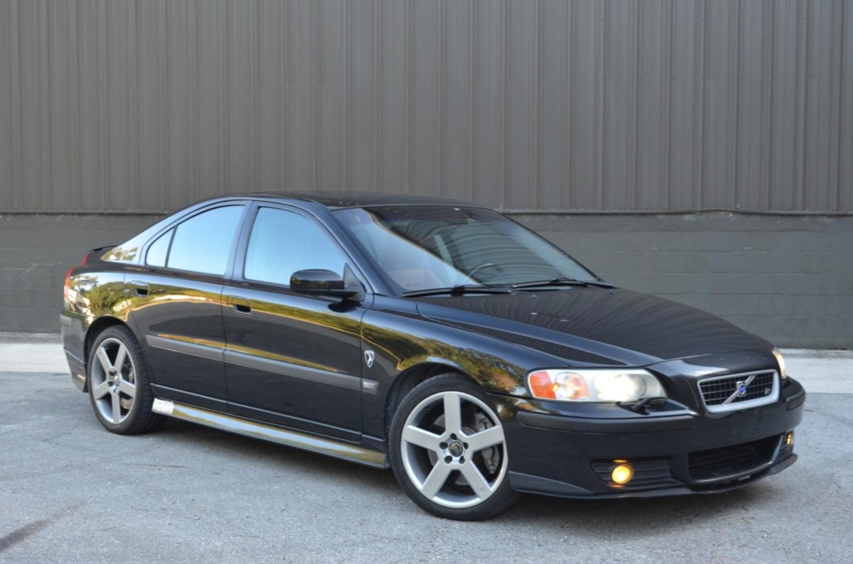 Volvo s60 r 2004