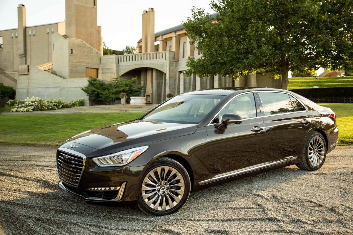 Hyundai Genesis g90