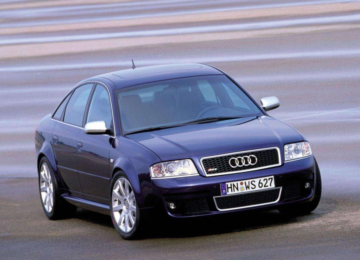 Ауди rs6 2002