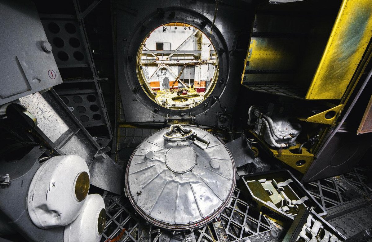 Кабина шаттла Буран