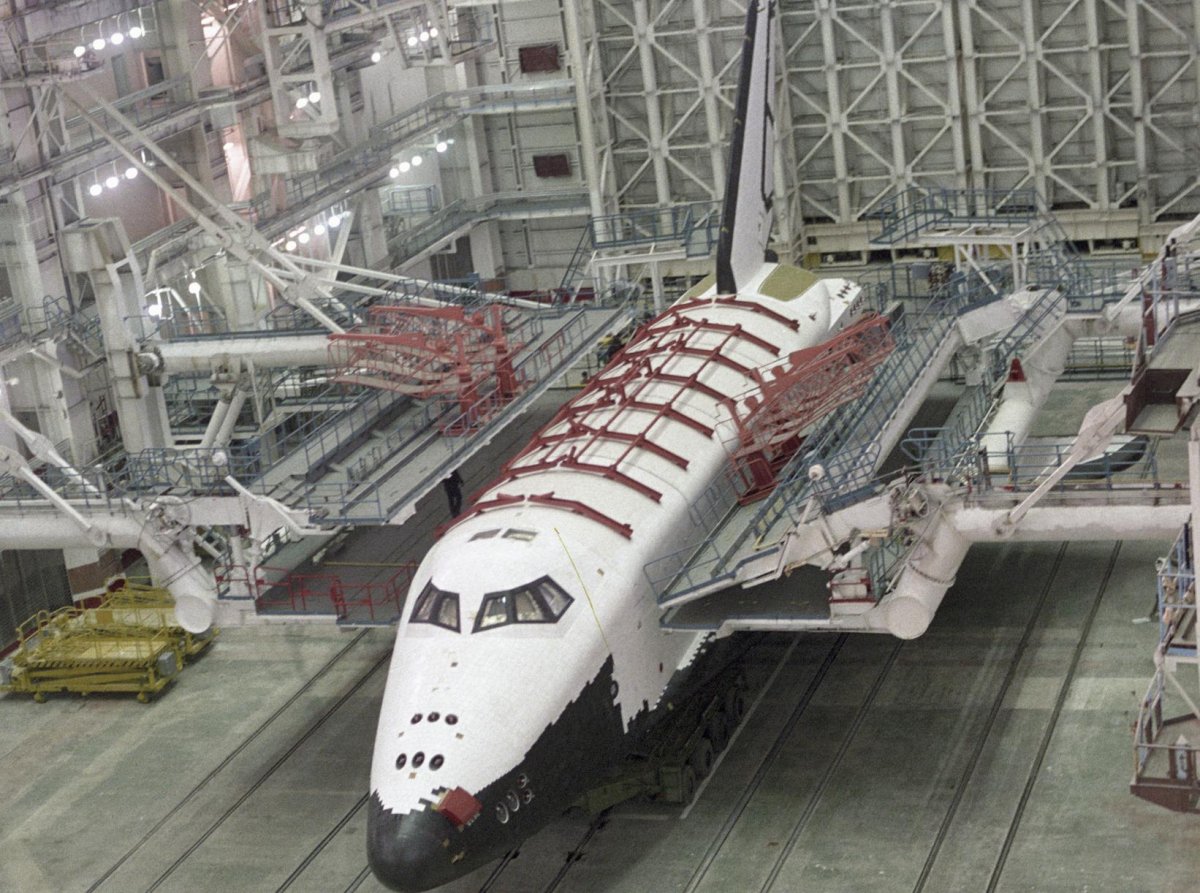 Шаттл Буран СССР