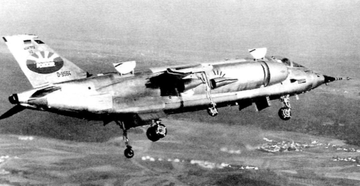 Самолет vak 191b