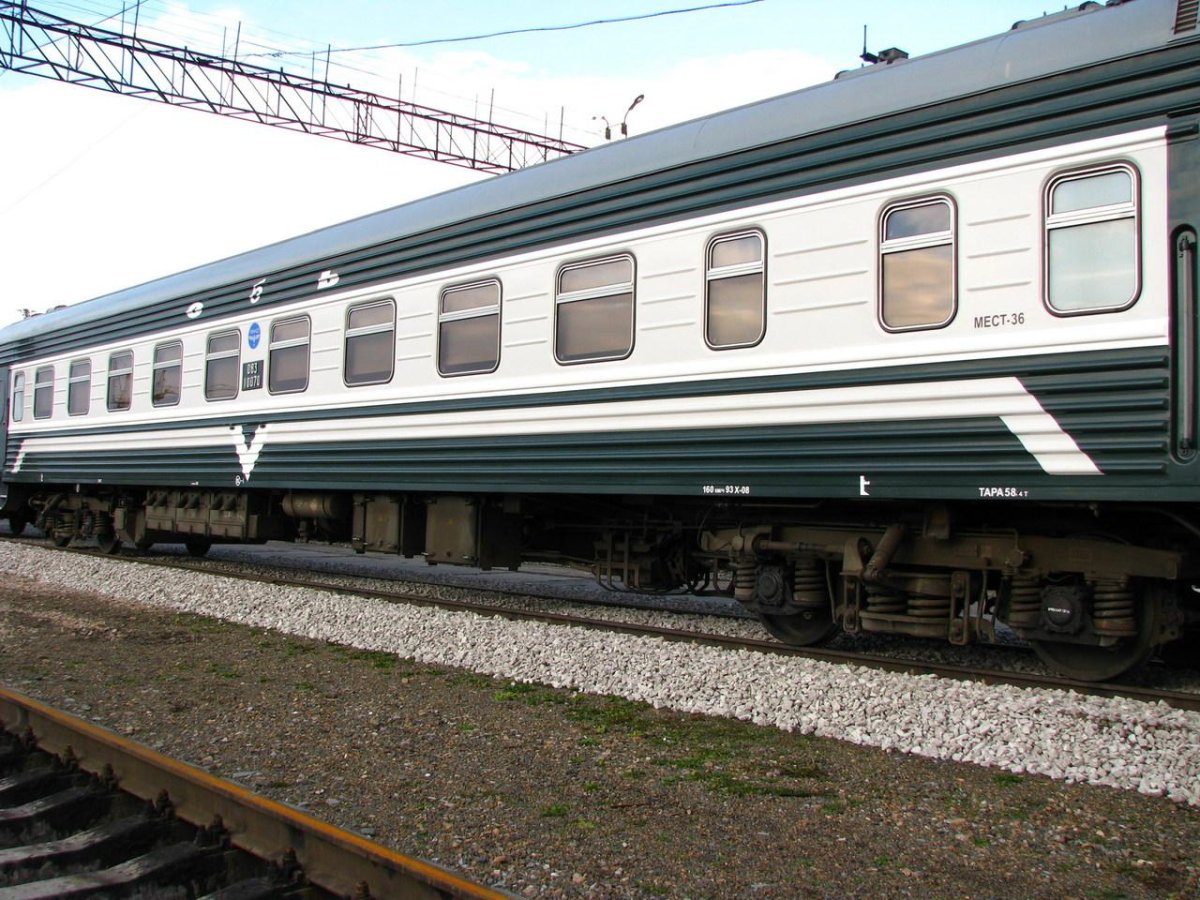 Фирменный поезд Обь Новосибирск Адлер