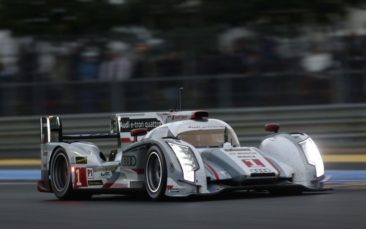 Audi r18 le man