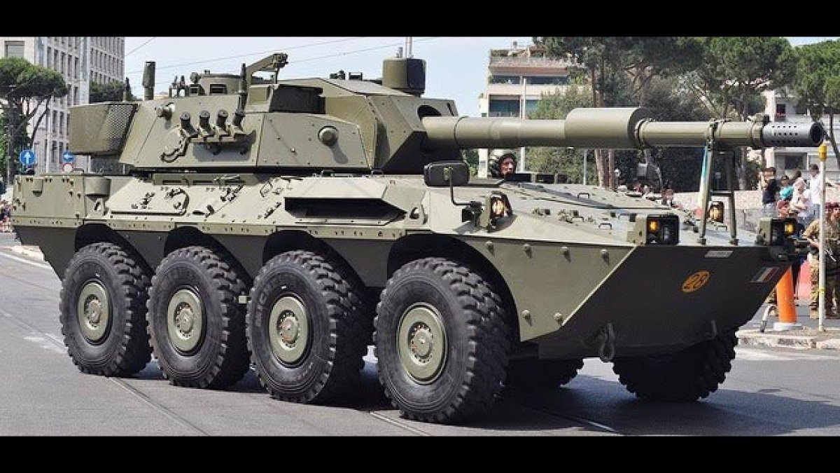 Колесный танк Centauro 2