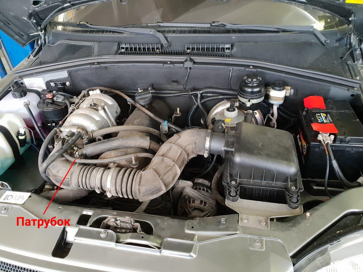 ВАЗ 2123 под капотом