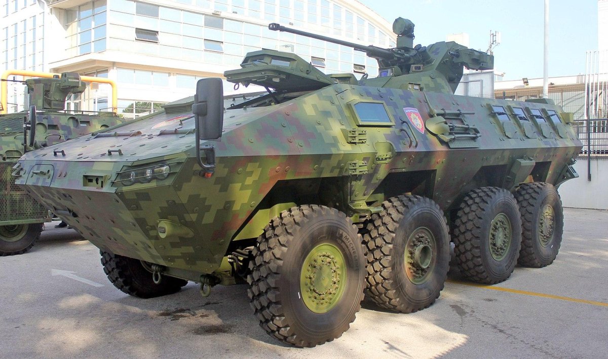 Бронетранспортер Lazar-3