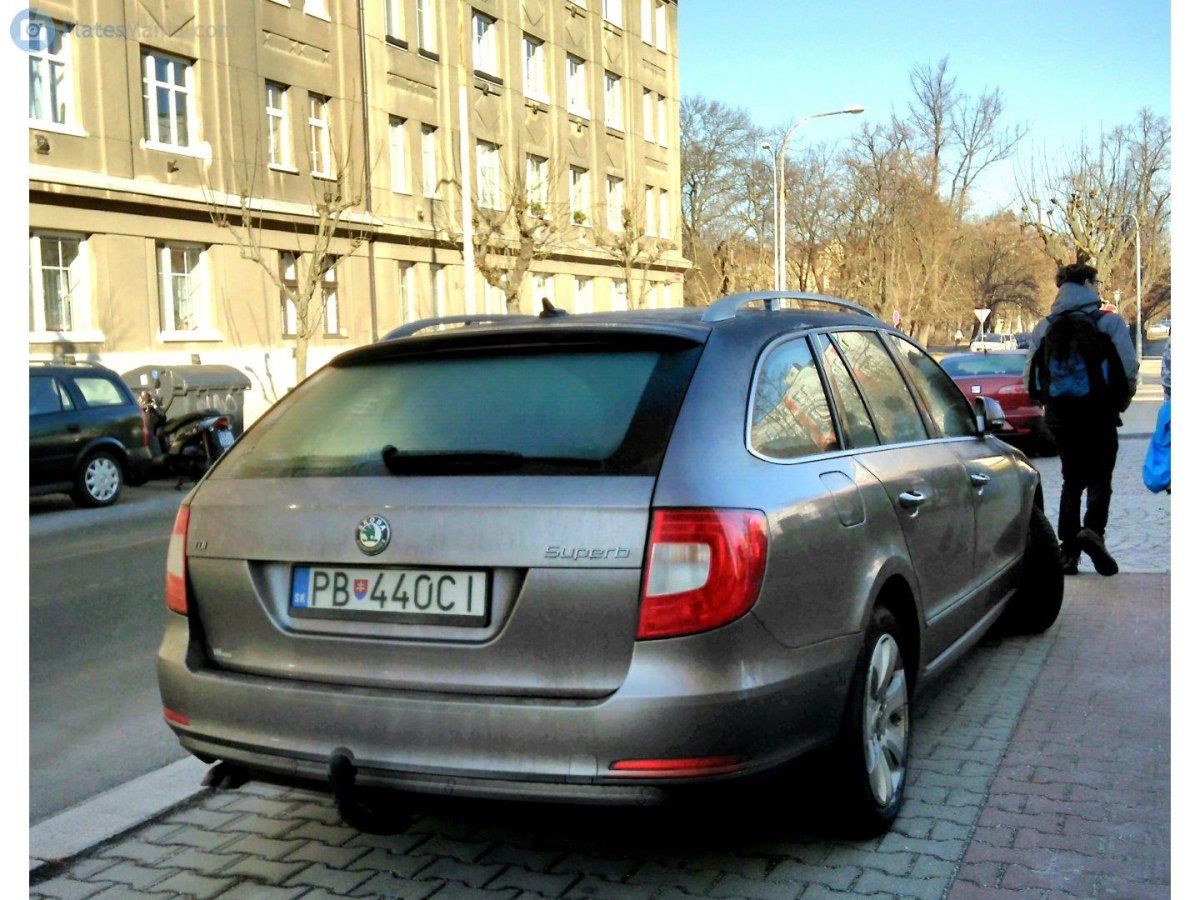 Автомобильные номера Словакии