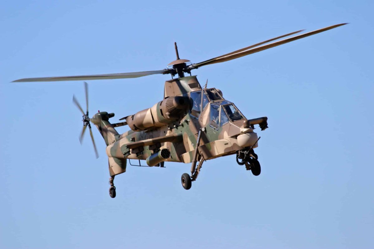 Вертолёт Denel Rooivalk