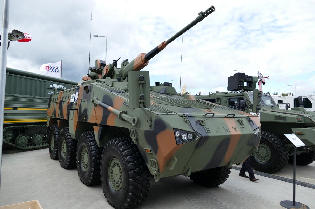 БТР Барыс 8х8