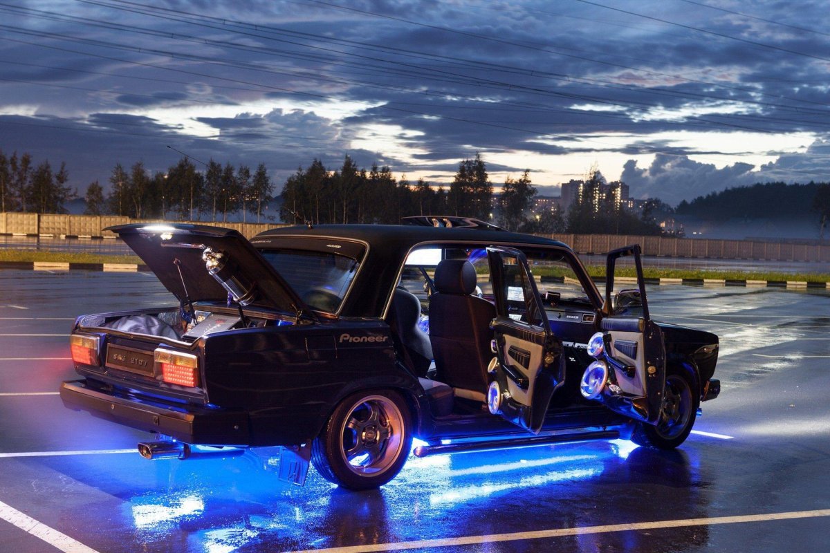 Тюнинговый ВАЗ 2107