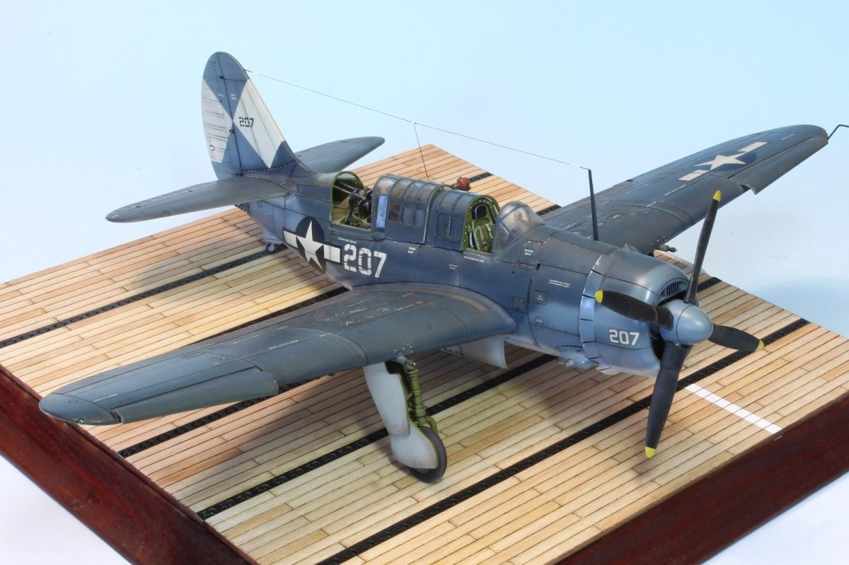 Curtiss sb2c-4 Helldiver