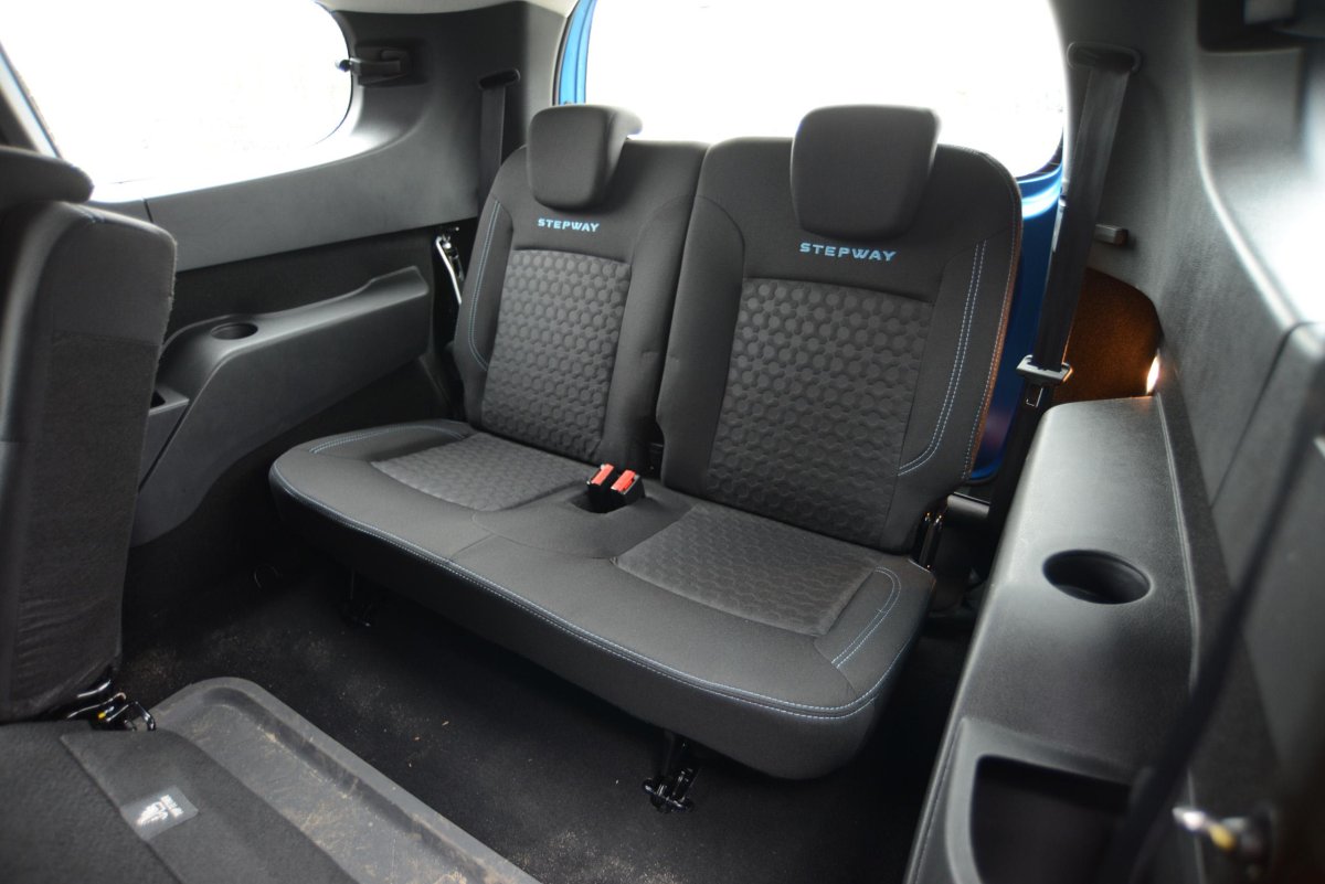 Дачия лоджи степвей