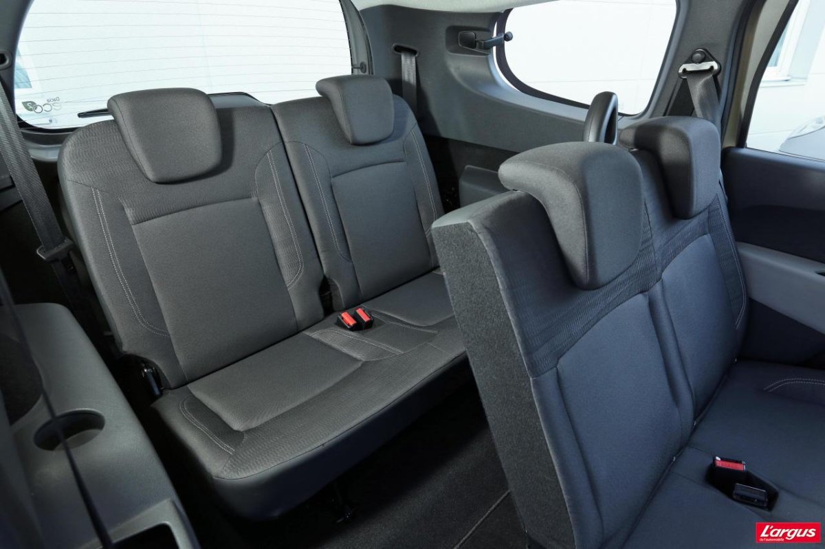 Renault Dokker 7 местный