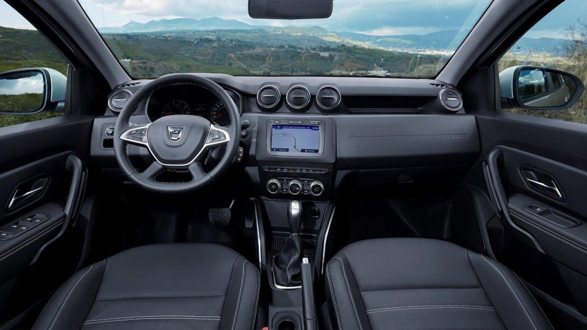 Dacia Duster 2 салон