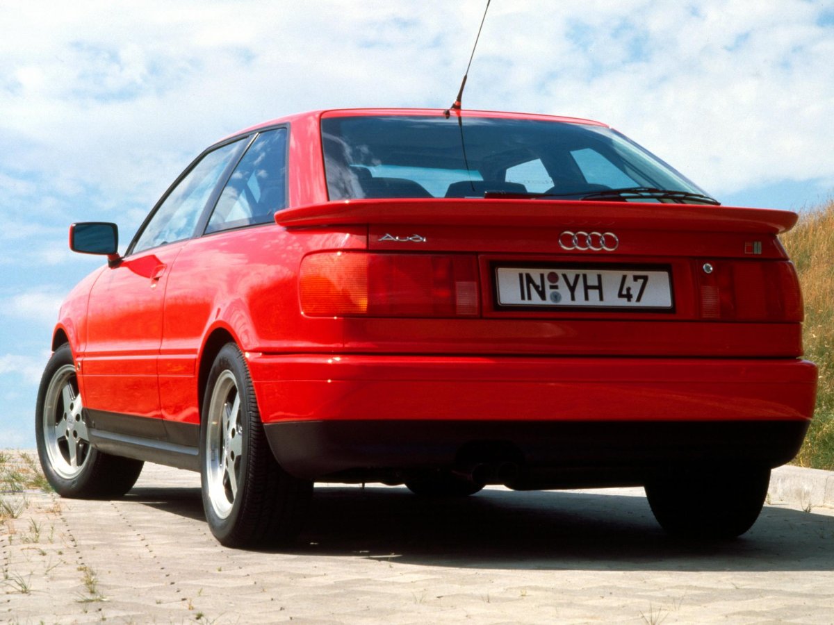 Audi s2 Coupe