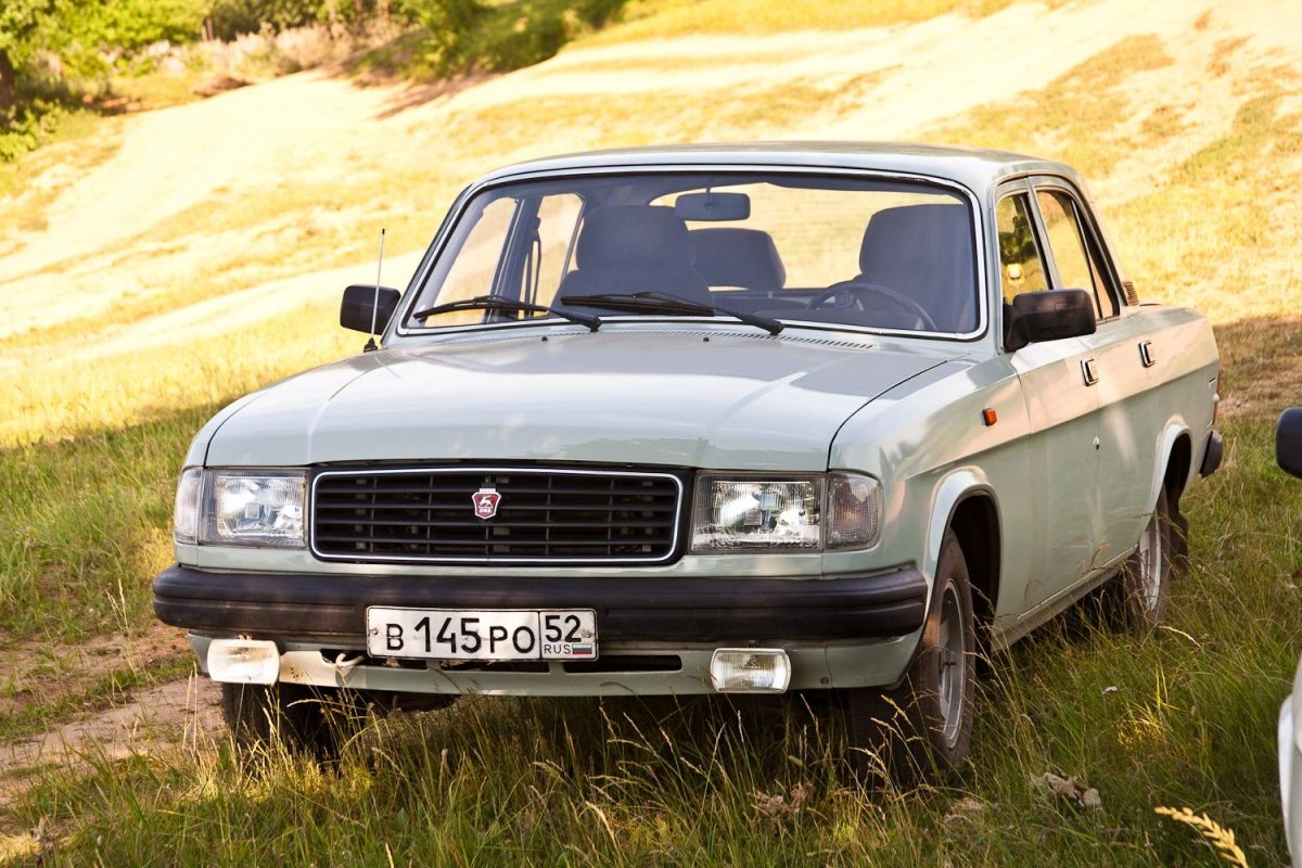 Волга ГАЗ 31029