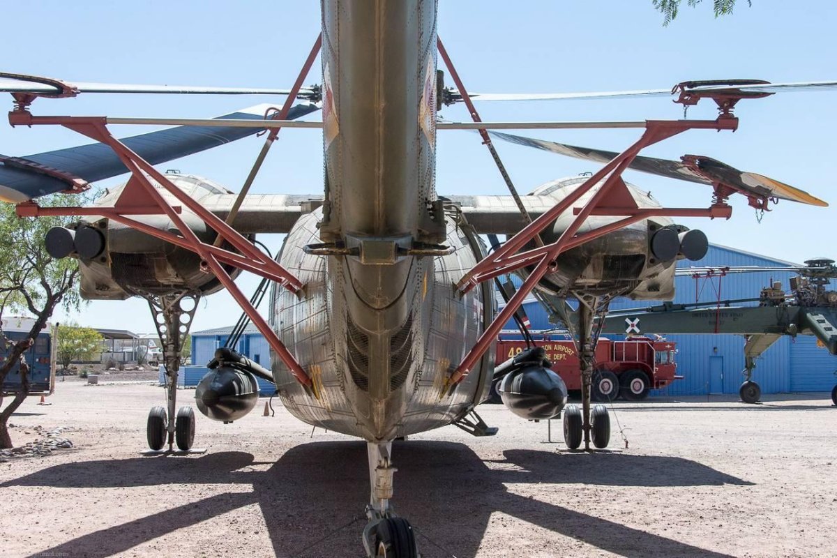 Вертолет Sikorsky Ch-37 Mojave