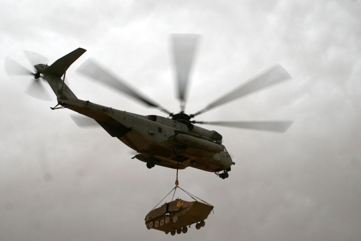 Ch 53e в походном положении