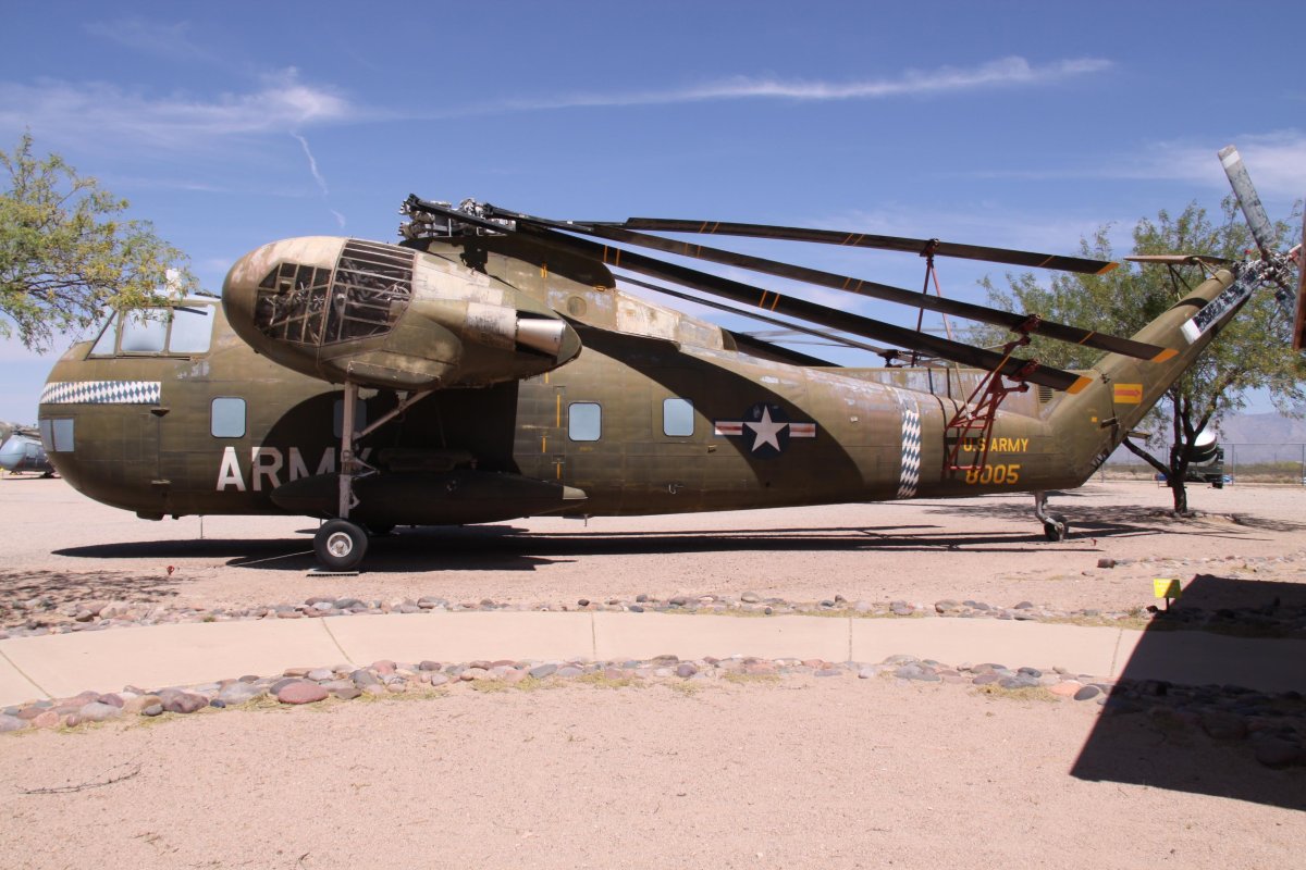 Вертолет Sikorsky Ch-37 Mojave