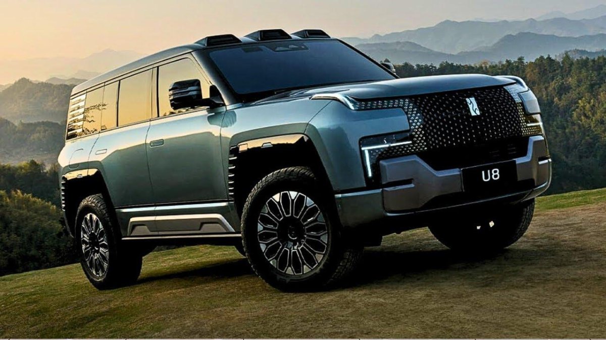 BYD Yangwang u8 Interior