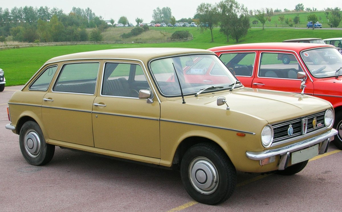 Austin Maxi 2200