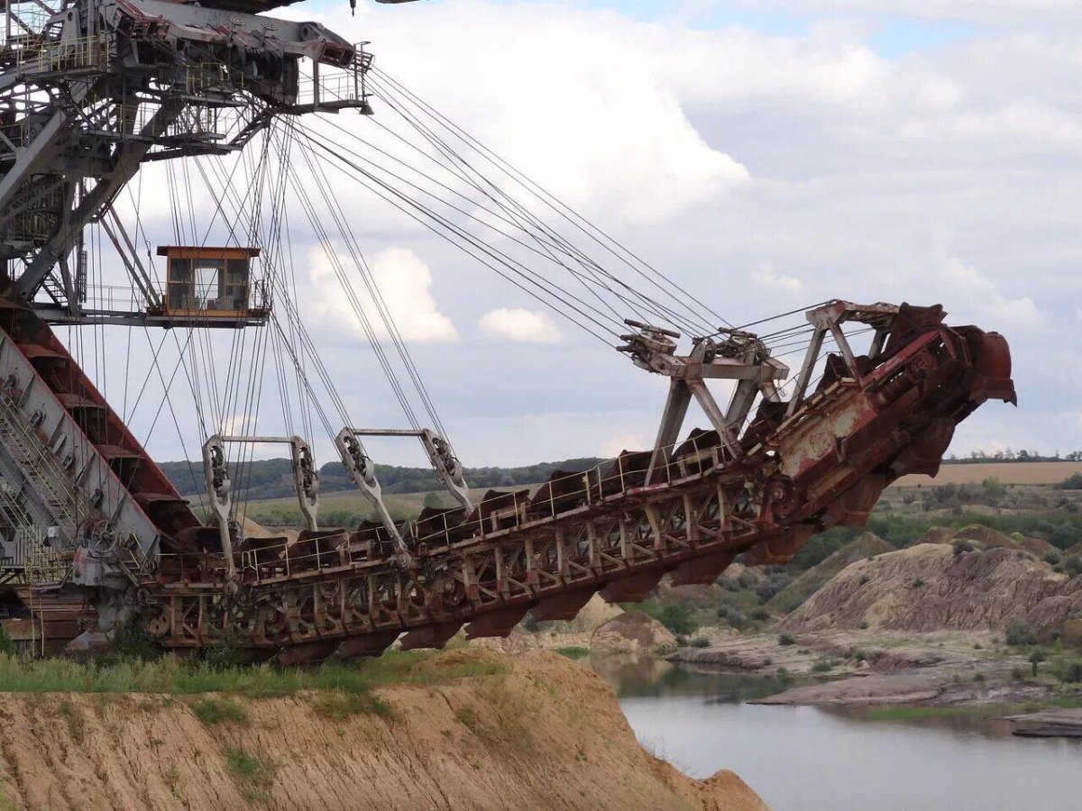 Многоковшовый цепной экскаватор