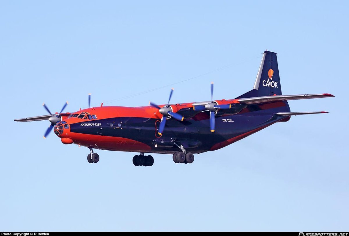 АН-12 Cavok