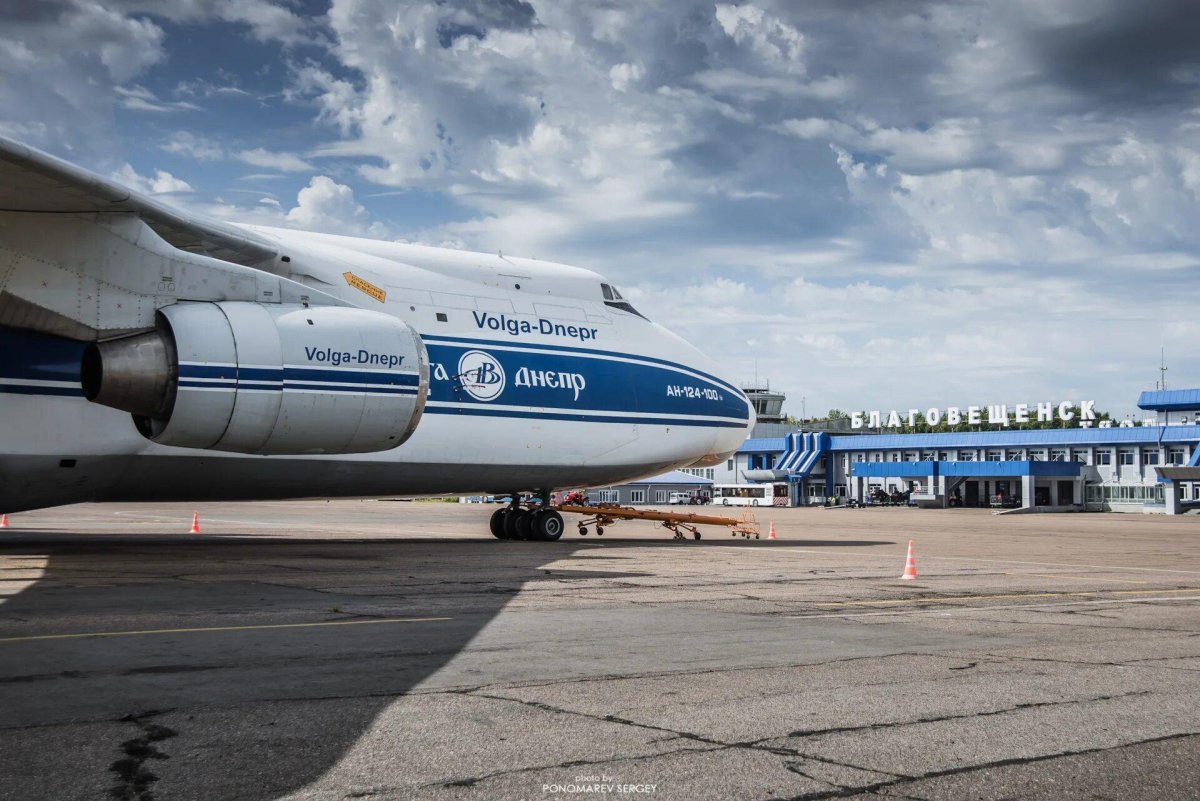 АН 124 Руслан Волга Днепр