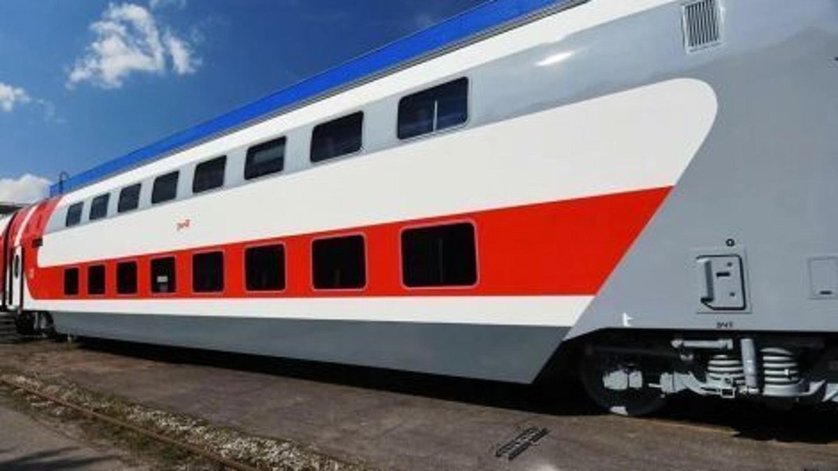 Двухэтажный пассажирский вагон РЖД