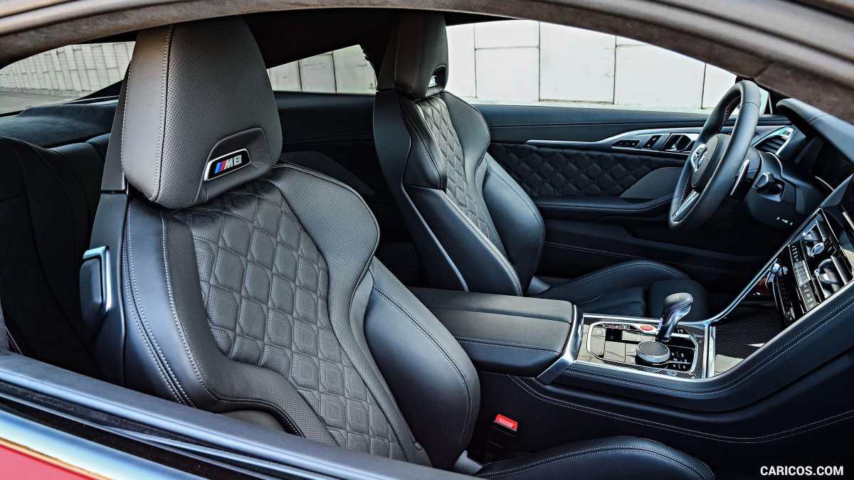 BMW m8 Competition салон ковши