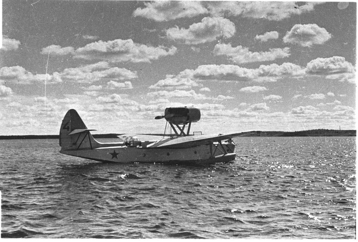 Первый полёт летающей лодки МБР-2 Г. М. Бериева.