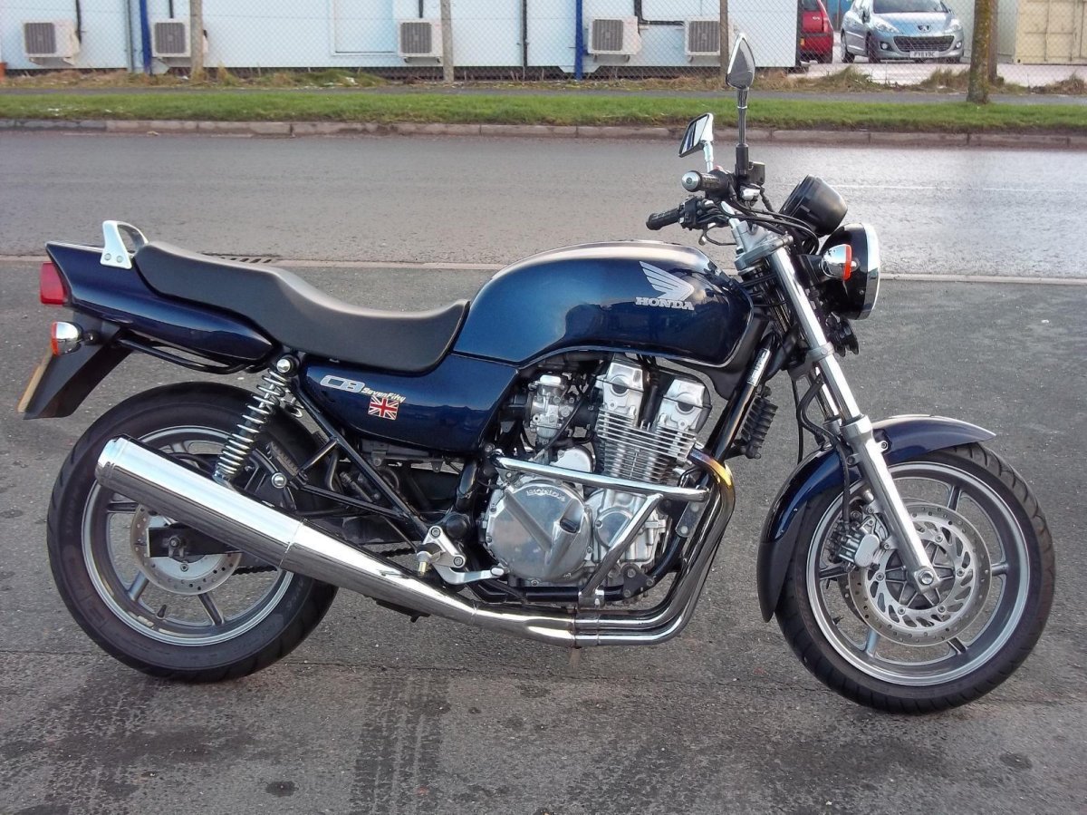 Honda cb750-2