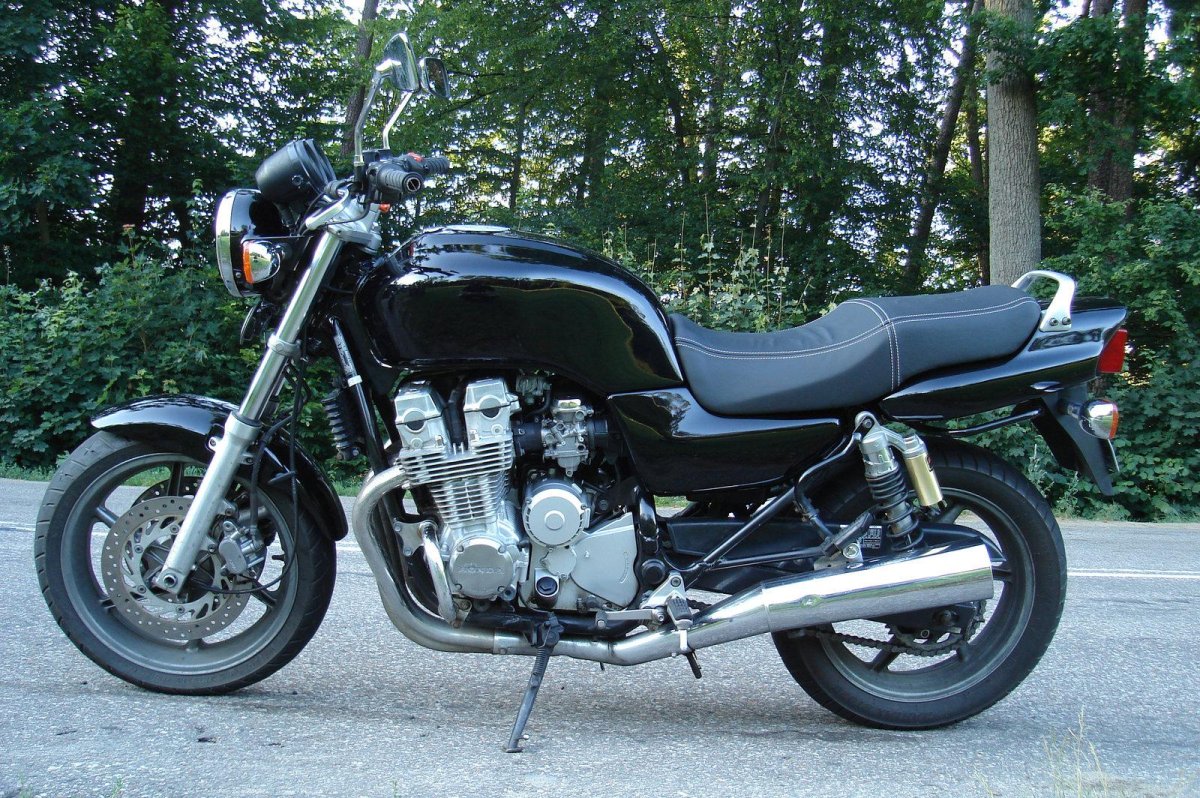 Honda CB 750 Seven Fifty