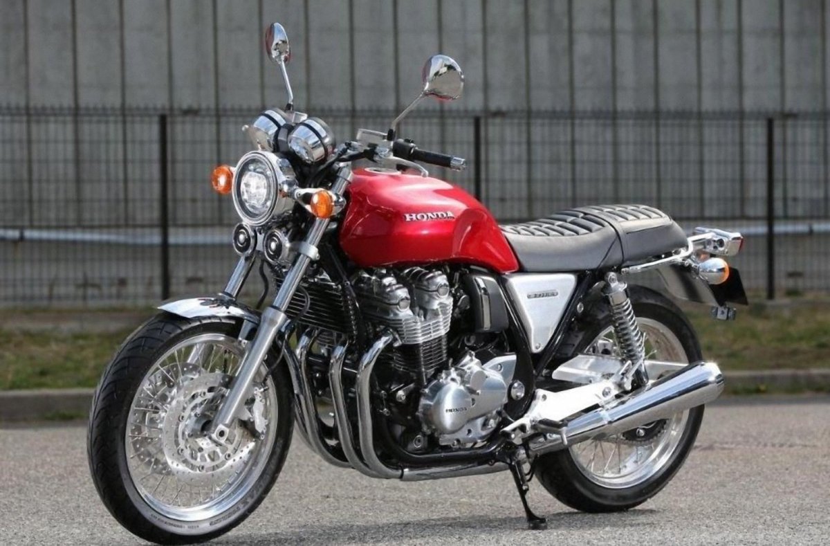 Honda cb1100 2017