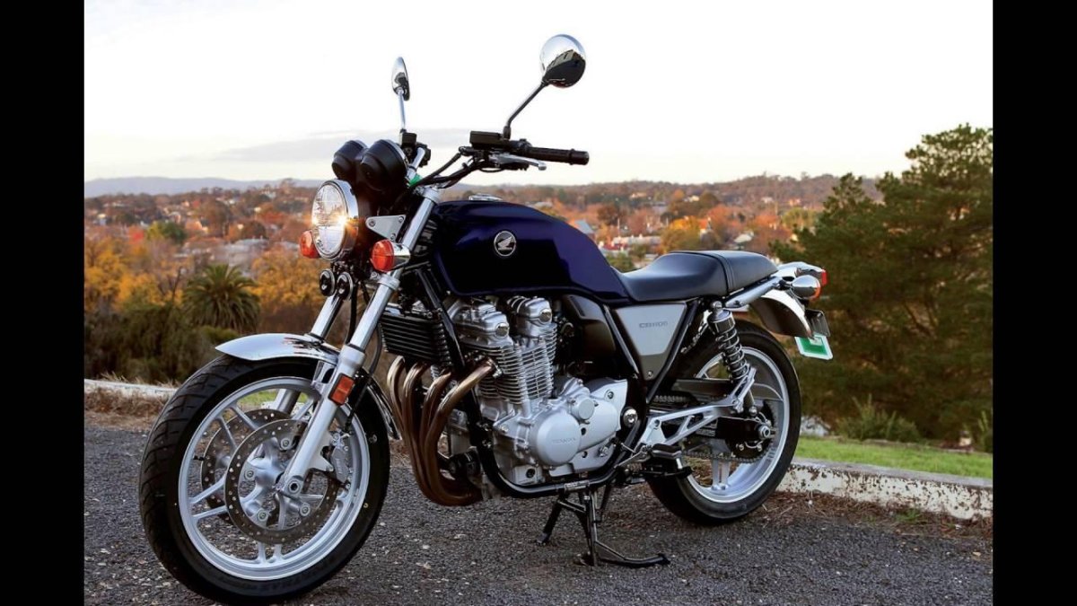 Мотоцикл Хонда св 1100